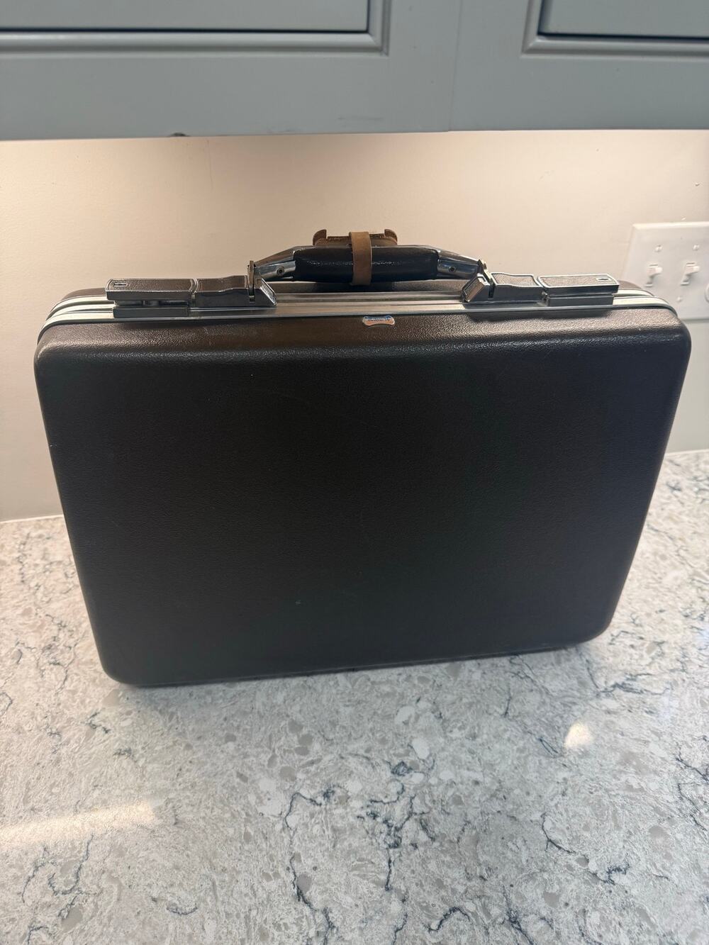 Vintage American Tourister Hard Shell Briefcase Brown